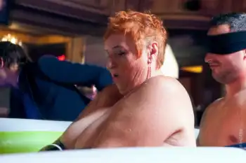 XXL Strip-Show